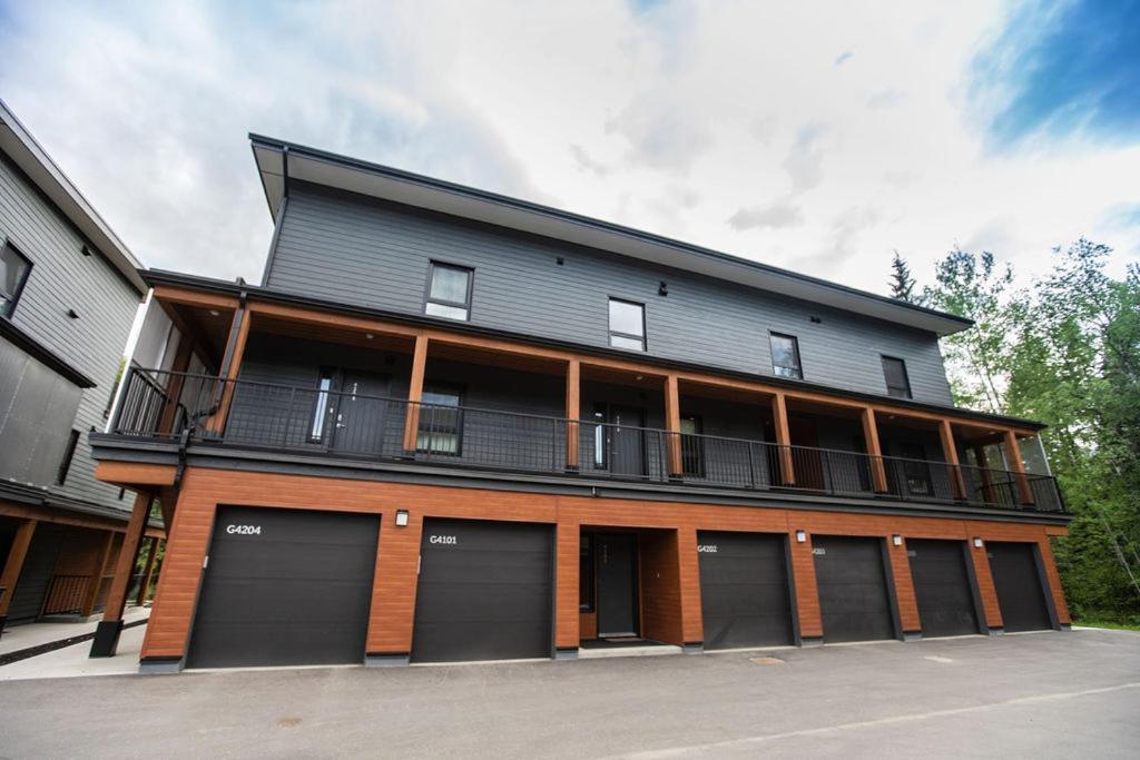Apartamento The Mac Shack By Revelstoke Vacations Exterior foto