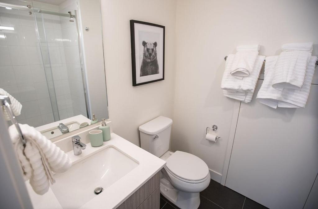 Apartamento The Mac Shack By Revelstoke Vacations Exterior foto